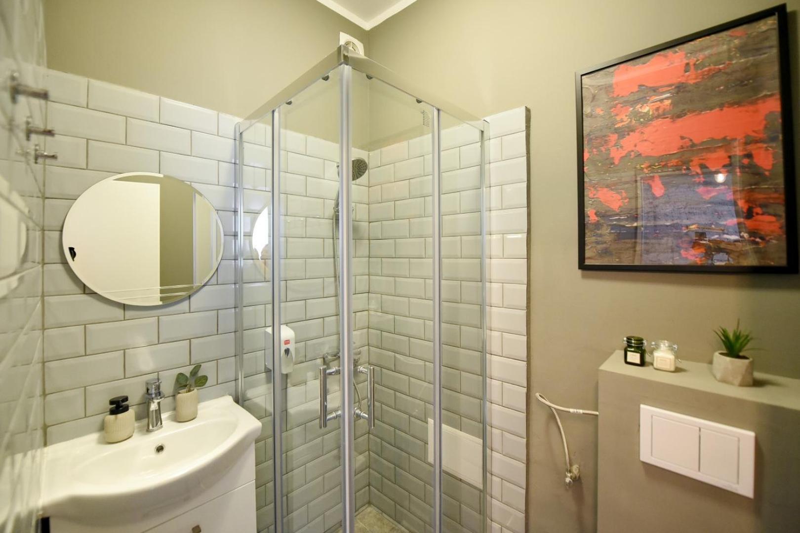City Center Getaway - Cozy Accommodation For Your Perfect Stay Bucareste Quarto foto